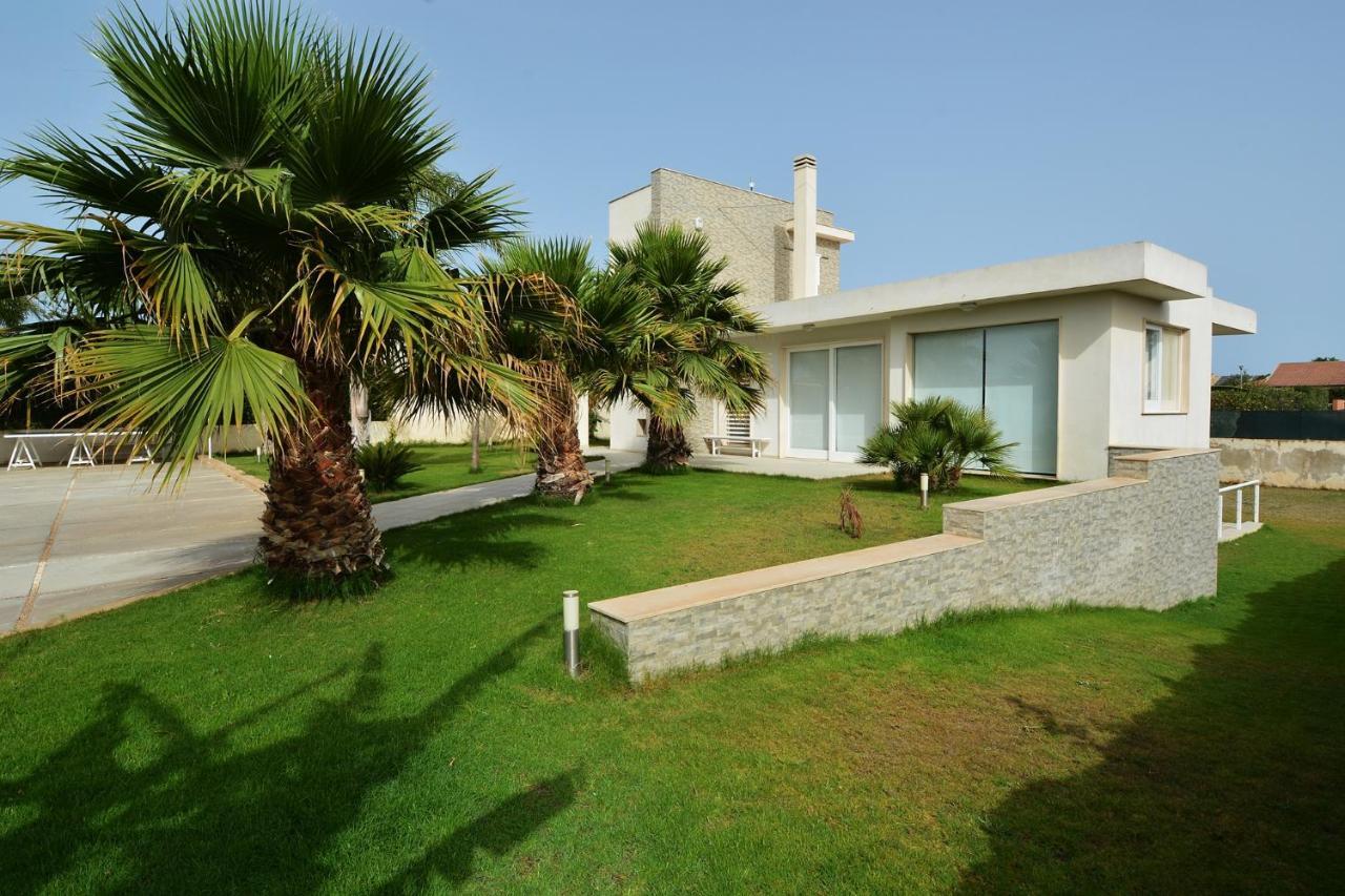 Villa Del Gelsomino Пунта-Секка Экстерьер фото